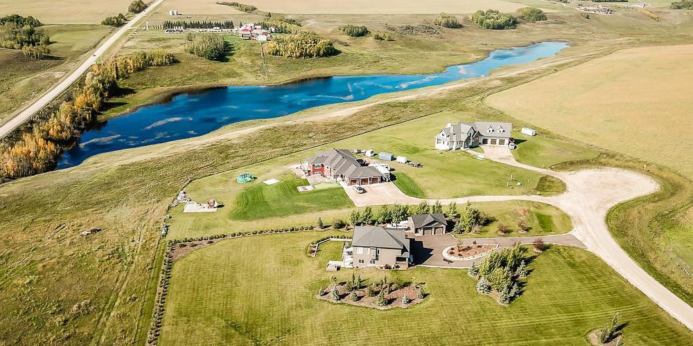 7 Reasons To Build An Acreage In Mountain View County Alberta