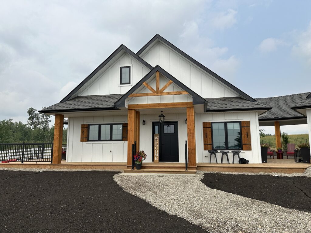beautiful house - Custom Home Builder in Alberta